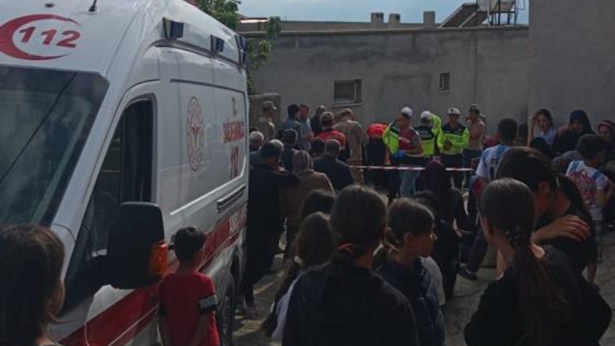 Kilis’te eşinin otomobille çarptığı 5 aylık hamile kadın öldü